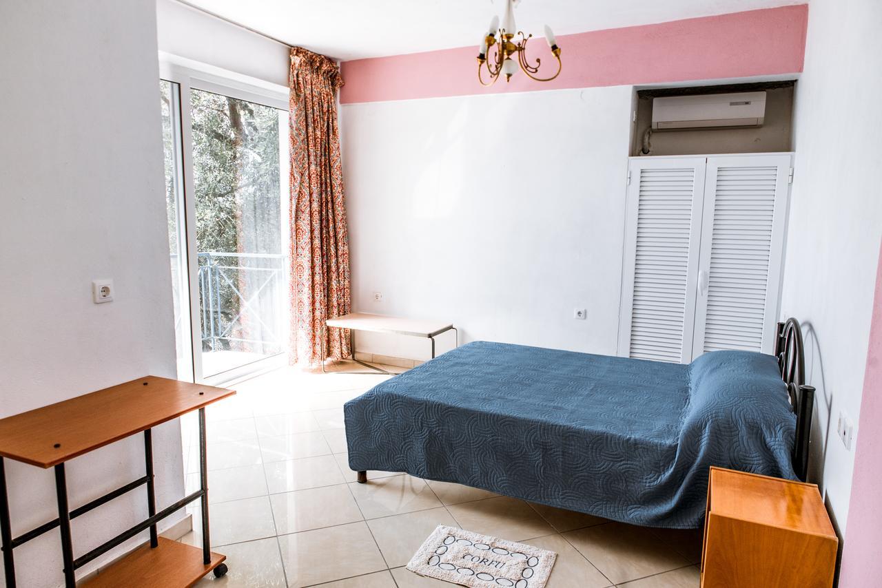 Madalenas B&B Pelekas Exterior foto