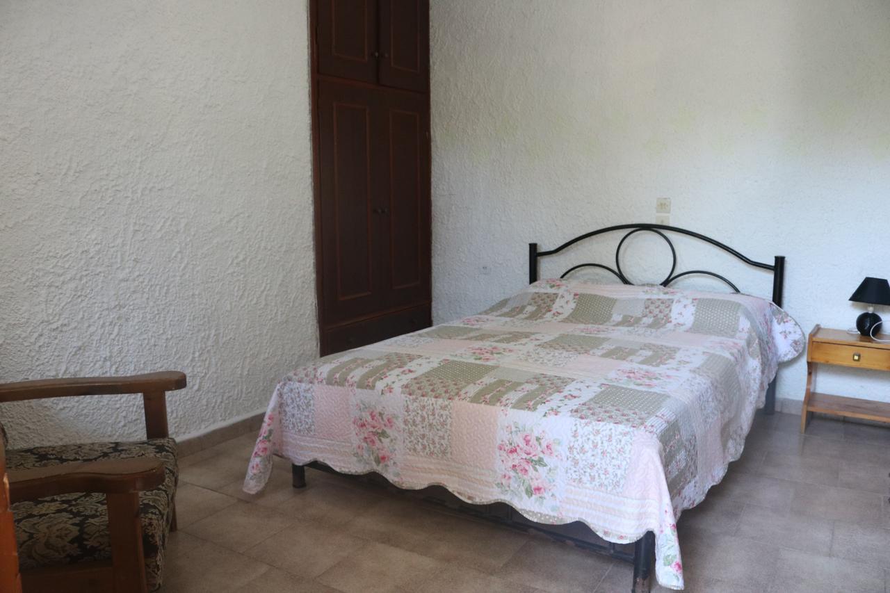 Madalenas B&B Pelekas Exterior foto
